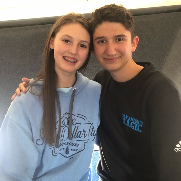 Meet your Posher, Barrett - Picture 1 of 1